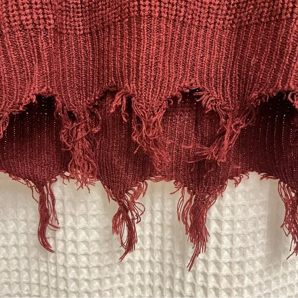 Rue21 Maroon V-Neck Distressed Sweater - Picture 3 of 5